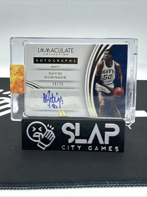 2016-17 Panini Immaculate Collegiate Auto /25 David Robinson #97 Auto HOF - Image 1 of 2