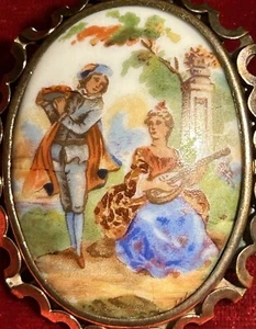 French Antique Victorian Limoges after J.-H. Fragonard painted porcelain brooch - Picture 1 of 9