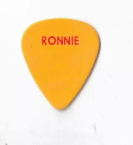 Rolling Stones Ronnie Wood Plettro per chitarra giallo monofacciale - 2003 Licks Tour - Foto 1 di 2
