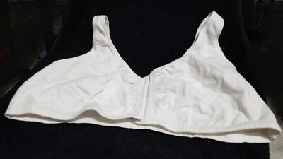 Fruit of the Loom White Cotton Blend Front Close Sports Bra 96014 TALLA 48--#3 - Image 1 of 4
