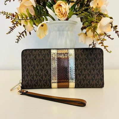 Portafoglio grande continentale Michael Kors jet set marrone nuovo con etichette MK - Immagine 1 di 4