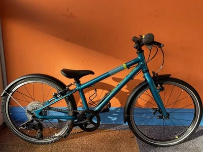 Islabikes Beinn 20 Small In Teal Kids Bike Mudguards Stand Excellent Condition - Image 1 of 4