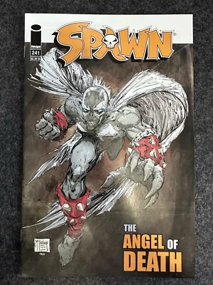SPAWN ISSUE #241  ****** GRADE NM- - Image 1 of 4