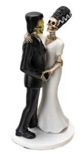 Frankenstein and Bride Skeletons in Love Figure 05FPT12 - Picture 1 of 4