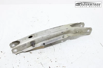 Mercedes-Benz GLB250 2020-25 brazo de control inferior trasero izquierdo percha de resorte OEM Foto 1 de 4