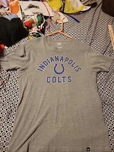 Indianapolis Colts Shirt Men’s M Gray NFL Short Sleeve Graphic Tee Football - Picture 1 of 9