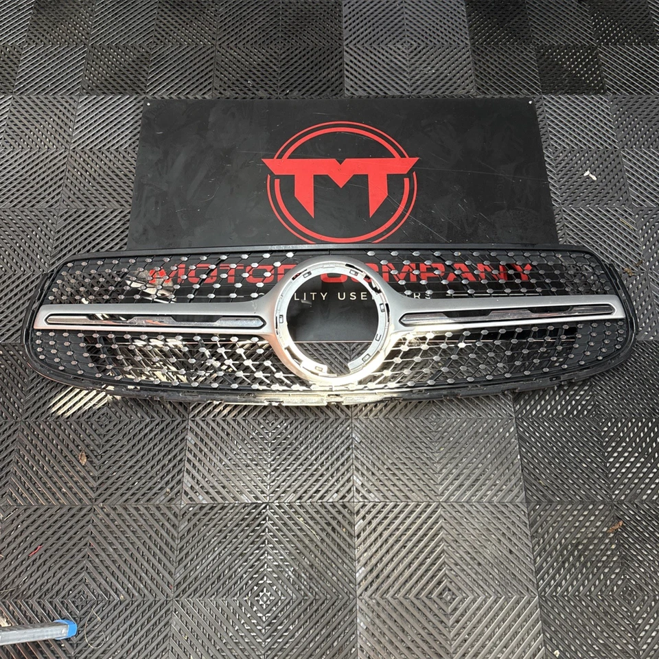Parachoques delantero genuino MERCEDES GLC C253 cupé parrilla de diamante A2538809504 2019-2023 Foto 1 de 4
