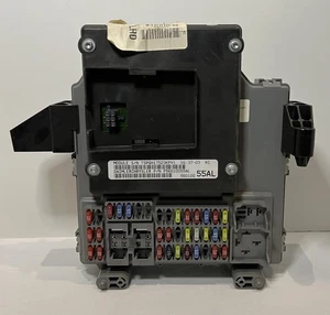 56010545AM Jeep 2005 Liberty Body Control Module Fuse Box BCM Interior Cabin G59 - Foto 1 di 6
