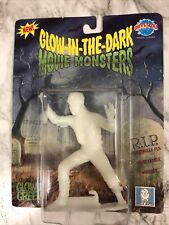 VINTAGE '90 UNIVERSAL MONSTERS Glow in the Dark Figure on stand WOLFMAN