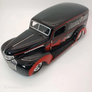 Liberty Classics 1:24 1940 Chevy Panel Van Parts Plus Diecast Limited Ed #4619 - Picture 1 of 11