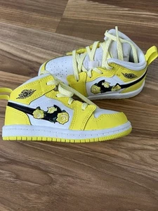 Air Jordan 1 Mid SE GS Rose Patch 7c - Picture 1 of 7