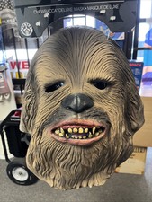 Máscara de Chewbacca é vendida por R$ 333 mil em leilão nos EUA - TV e  Lazer - Extra Online