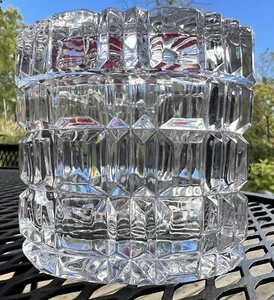 Caja de baratijas de plato de caramelo cubierta de vidrio corte cristal vintage con forma ovalada - Imagen 1 de 8