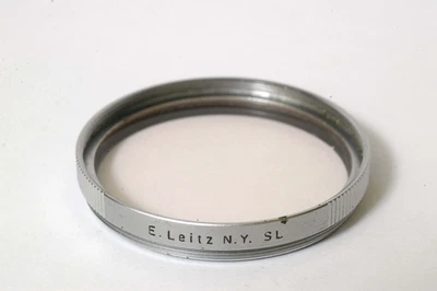C13034~ Leitz NY E39 39mm SL Filter Summicron 50mm 35mm – Germany – Excellent - Image 1 of 3