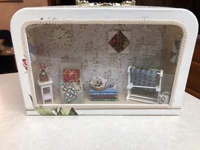Travel dollhouse in suitcase 1:12 scale Roombox diorama Crafting Rare - Image 1 of 4