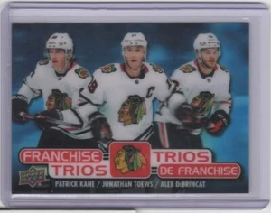 20-21 Tim Hortons Franchise Trios Patrick Kane/Jonathan Toews/Alex DeBrincat - Bild 1 von 2