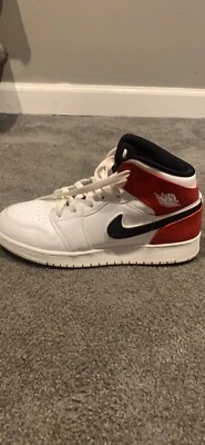 Jordan 1 Medio Foto 1 de 4