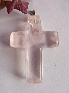 SCHMUCK-STCK KREUZ ROSENQUARZ NEU Heil Stein - Picture 1 of 1