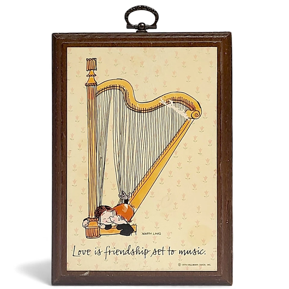 Placa de pared de madera de colección 1974 Hallmark Lollipops Love Is Friendship set to Music Foto 1 de 4
