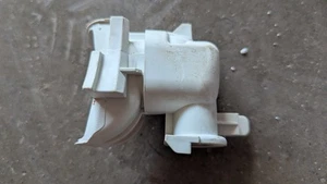 OEM Miele Dishwasher Non return valve 05750091 - Picture 1 of 5