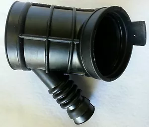 AIR INTAKE BOOT(FOR BMW E39 E46 Z3 323i 325i 325Xi 328i 525i 528i) - Picture 1 of 1