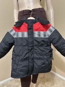 Boy’s Black Red Polyester Casual Winter Lined Hooded Pockets Zip Size 4T Jacket - Picture 1 of 10