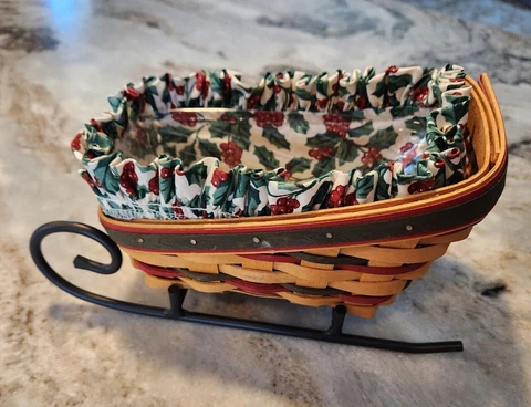 Longaberger ‘98 Dash Away Sleigh Basket Iron Runner, Holly Liner,  Protector Cover