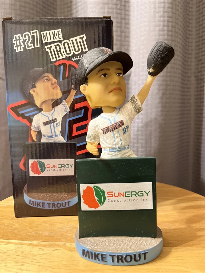 2018 INLAND EMPIRE 66ERS MIKE TROUT "WALL CATCH" BOBBLEHEAD, SGA ANGELS W Ticket - Imagem 1 de 4
