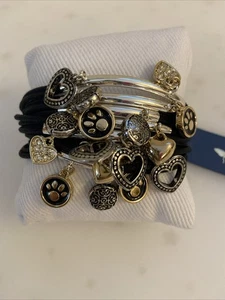 New Multi Strand Black Cord Toggle Bracelet with Dogs Paws/hearts Charm Dangle - Picture 1 of 6