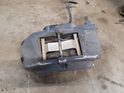 Pinza delantera de pasajero con paquete deportivo para 13-19 LEXUS GS350 2062764 Foto 1 de 4