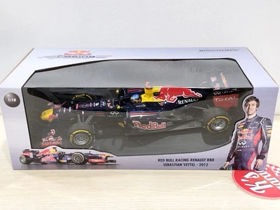 MINICHAMPS 1/18 Renault RB8 Red Bull Racing Sebastian Vettel 2012 110120001 - Image 1 of 4