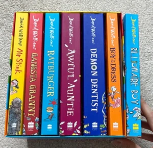 David Walliams Super-Tastic Box Set of 7 - Picture 1 of 5