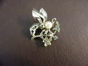 Gold Tone Bee Pin With Faux Pearl & Light Blue Stones - Picture 1 of 6