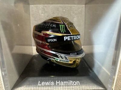 Lewis Hamilton Abu Dhabi 2018 1:8 Helmet Spark Limited Edition Mercedes F1 - Bild 1 von 4