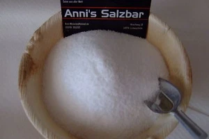 ab 1,80 €/kg | Deutsches Steinsalz Salz feine Körnung 0,1-0,7 mm - Bild 1 von 3