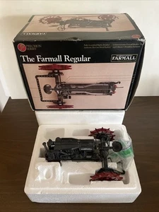 The Farmall Regular McCormick-Deering Precision Series Tractor 1:16 ERTL NIB - Picture 1 of 6