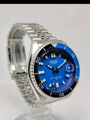 STUNNING SEIKO DIVERS 7002-700J  PROSPEX BLUE DIAL AUTOMATIC MENS WATCH MODIFIED - Image 1 of 4