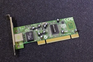 Belkin 1242-00000115-02Z Low Profile Gigabit Ethernet Adapter Card - Picture 1 of 1