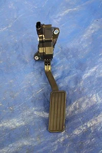 2017 SUBARU FORESTER TOURING OEM FACTORY GAS ACCELERATOR PEDAL ASSY 2.5L #2360 - Picture 1 of 3