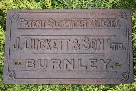 CAST IRON TOILET SIGN VICTORIAN PRE CRAPPER TOILET RARE VINTAGE UNUSUAL PUB BAR Cover