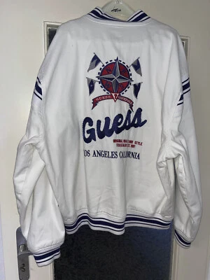 Guess Originals – Bomberjacke in Weiß mit Kompassprint in XXL - Bild 1 von 4