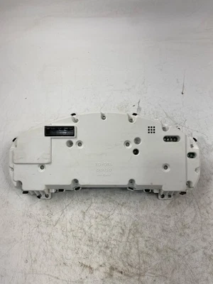 Medidor de velocímetro usado se adapta a: Toyota Highlander Cluster 2008 mercado de Estados Unidos VIN S 5º Foto 1 de 4