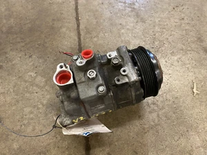 2013 Ml550 AMG compact A/C Compressor Mercedes Benz - Picture 1 of 7