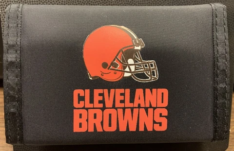 CLEVELAND BROWNS OFFICIAL TEAM LOGO NYLON TRIFOLD WALLET NEW RICO INDUSTRIES Cover