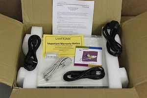 Serveur console sécurisé Lantronix SCS1600 neuf boîte ouverte avec accessoires - Photo 1/5