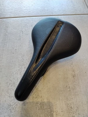 Bontrager Nebula Saddle - Image 1 of 4