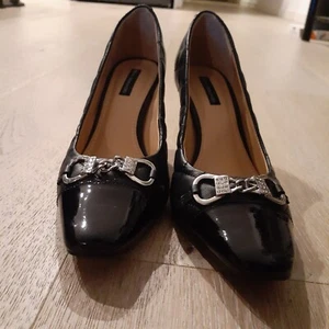 NINA ARMANDO Shoes Heels Size AU 7 As New Condition - Picture 1 of 4