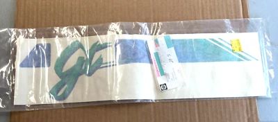 Calcomanía Bombardier 219900055 GT DR de colección derecha fabricante de equipos originales nos Foto 1 de 4