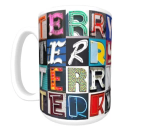 Taza/taza de café TERRY con el nombre en fotos de letras de letrero - Imagen 1 de 3