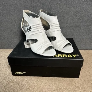 Array White Leather Strappy Heels Sandals Women's Size 8.5M Back Zip Shoes READ - Picture 1 of 9